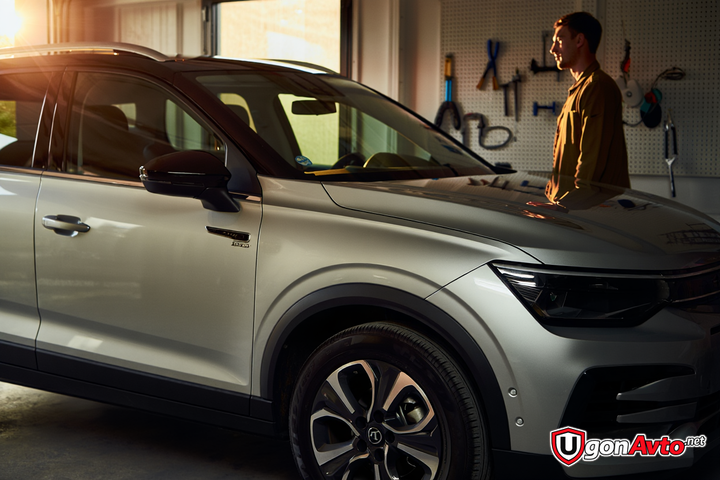 Pandora UX 4G или DXL 4710: что выбрать на практике