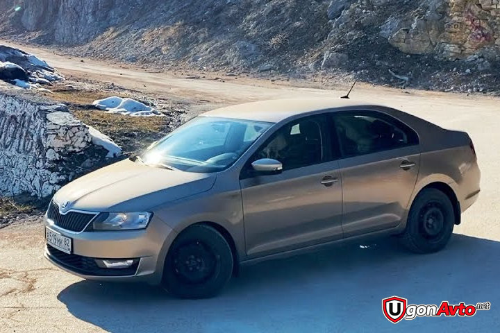 Skoda Rapid: как отключить автозапуск, если машина стоит на уклоне